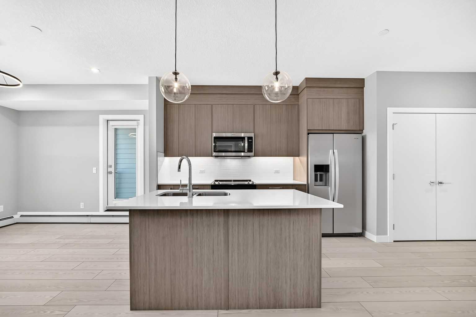 63 Corner Glen Crescent NE 1217