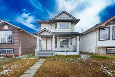 171 TARAWOOD Road NE Calgary AB T3J 5G4