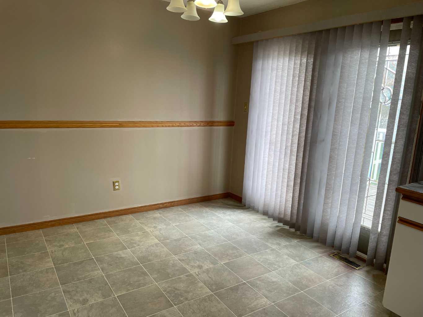 11211 109 Avenue Close