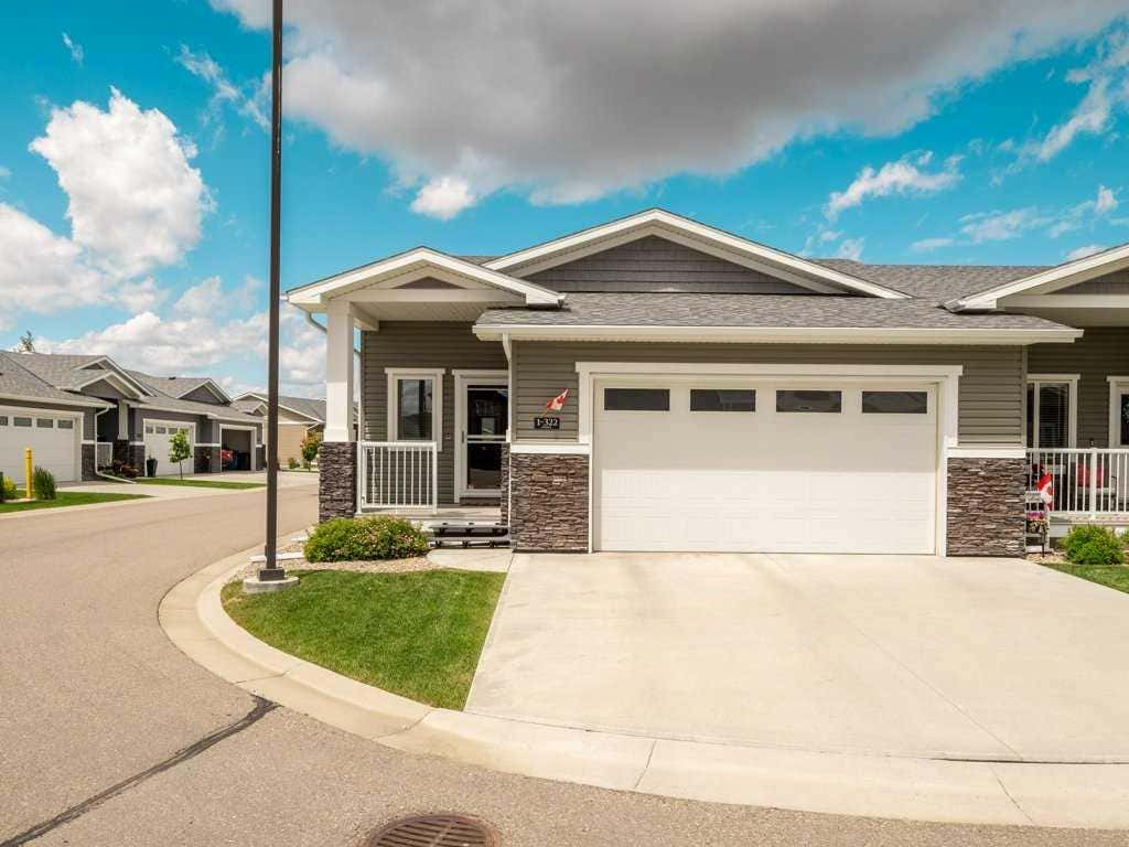 Photo of 322 Northlander Bnd #1, Lethbridge, AB T1J 5T5 (MLS # A2319251)