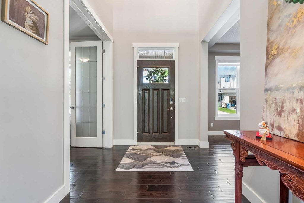 Photo of 30 Ascot Crescent SW, Calgary, AB T3H 0T9 (MLS # A2351826)