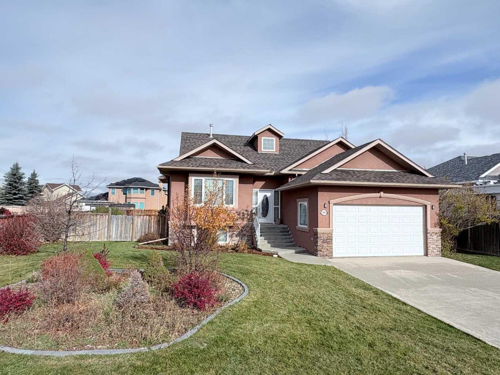 Photo of 591 8A Avenue W, Cardston, AB T0K 0K0 (MLS # A2354781)