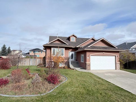 Photo of 591 8A Avenue W, Cardston, AB T0K 0K0 (MLS # A2354781)