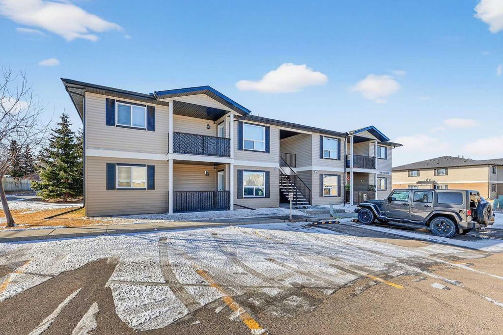 Photo of 8 Bayside Place #302, Strathmore, AB T1P 0E1 (MLS # A2291707)
