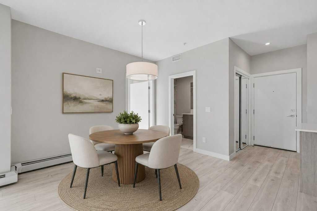 383 Smith Street NW 402