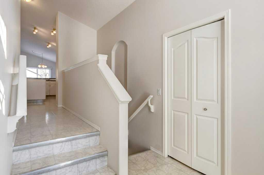 36 Brightondale Crescent SE