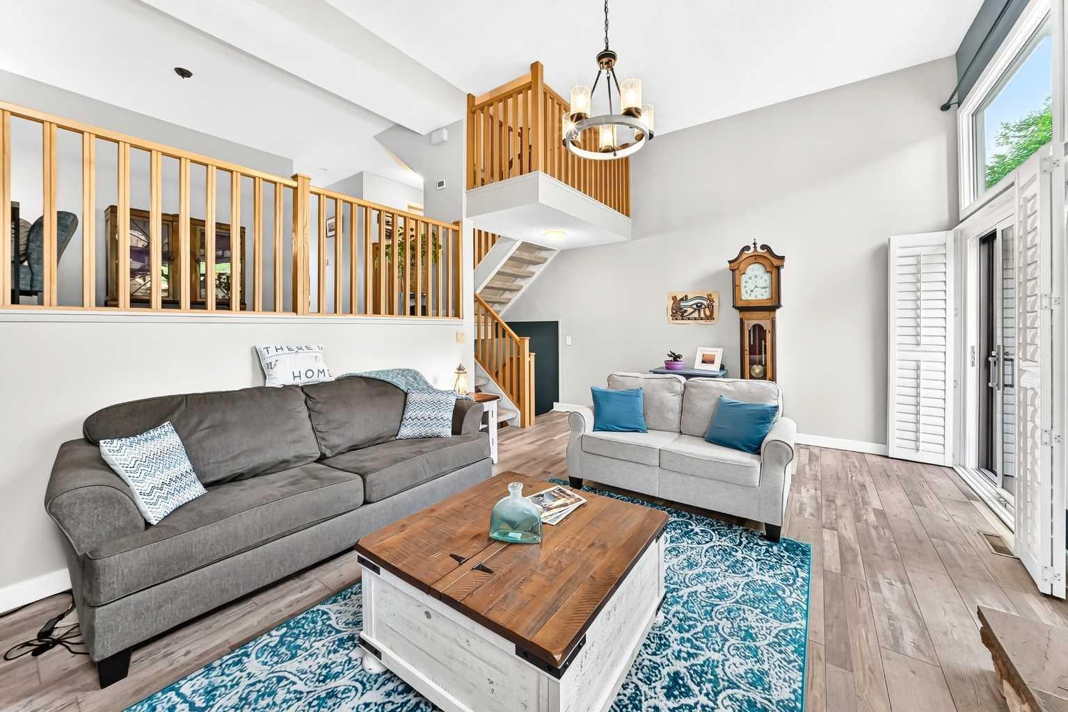 185 Woodridge Drive SW 3