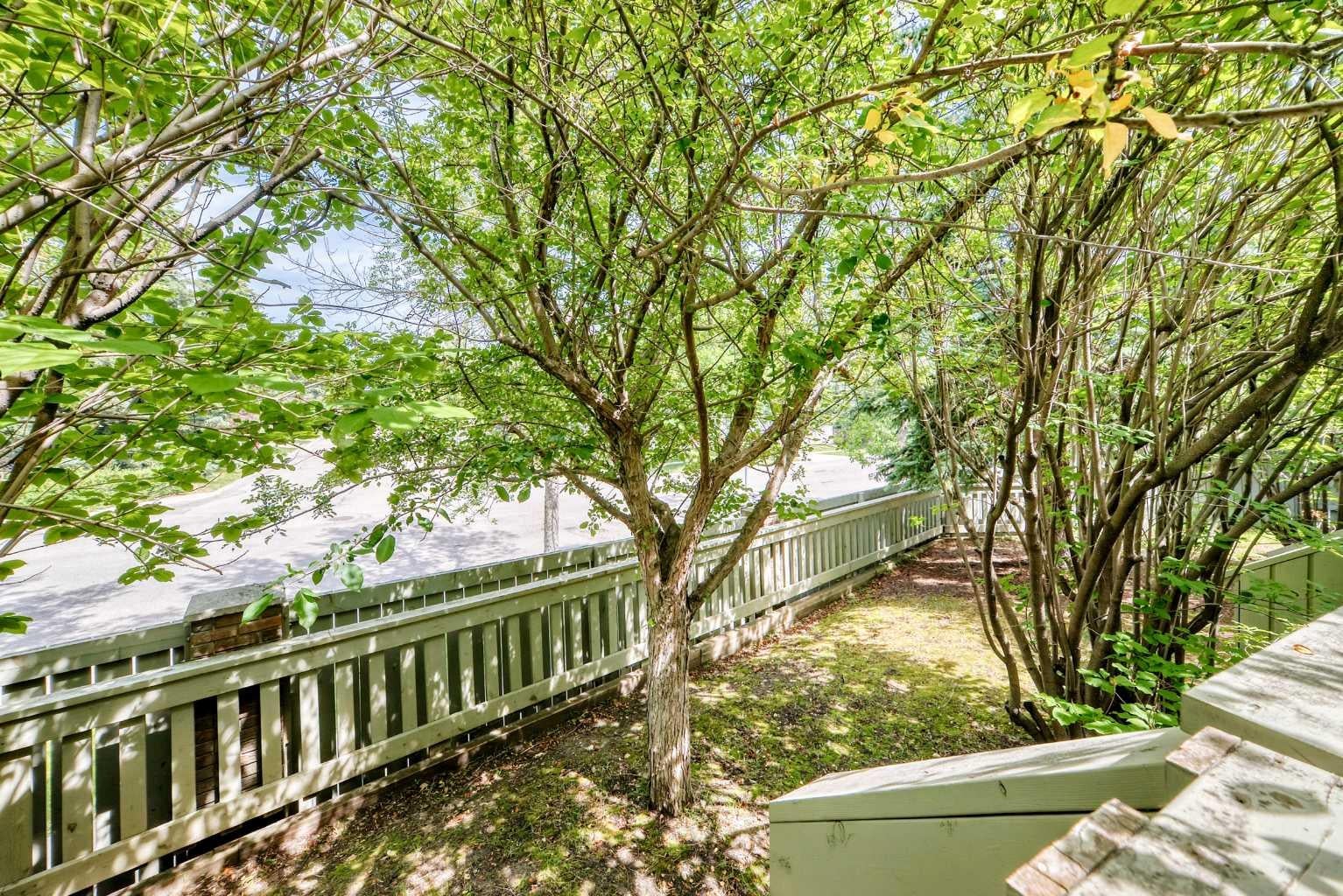 185 Woodridge Drive SW 3