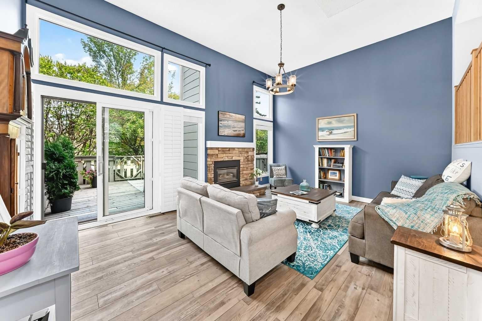 185 Woodridge Drive SW 3