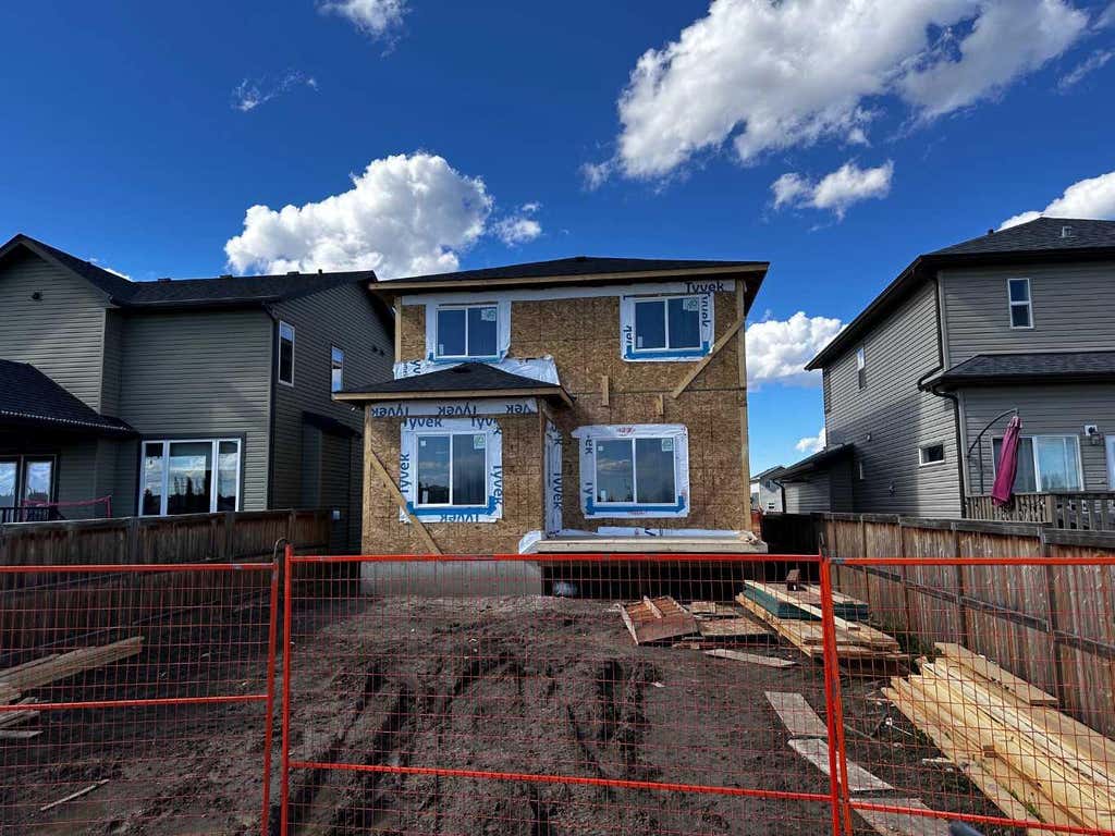 Photo of 169 Norseman Close, Penhold, AB T4G 0G5 (MLS # A2319328)