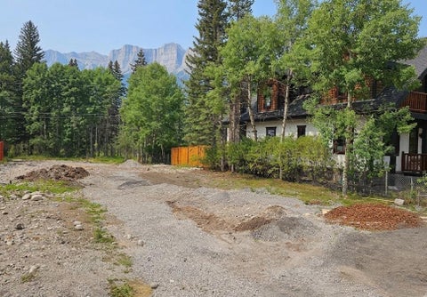 Photo of 913 15 Street, Canmore, AB T1W 1X2 (MLS # A2336362)