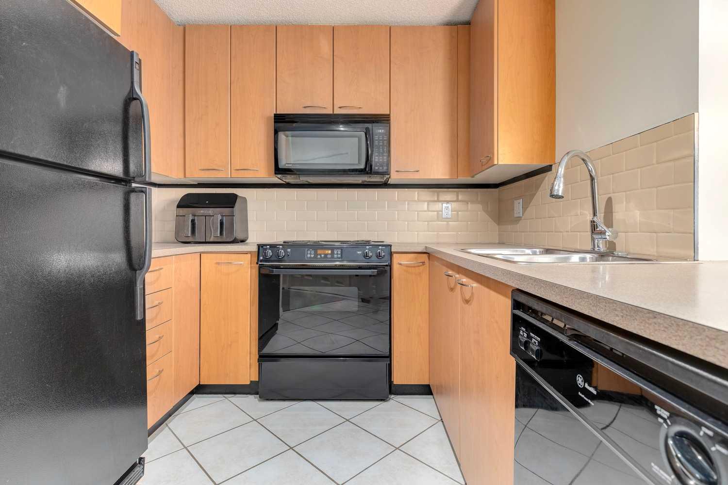 22 Richard Place SW 433