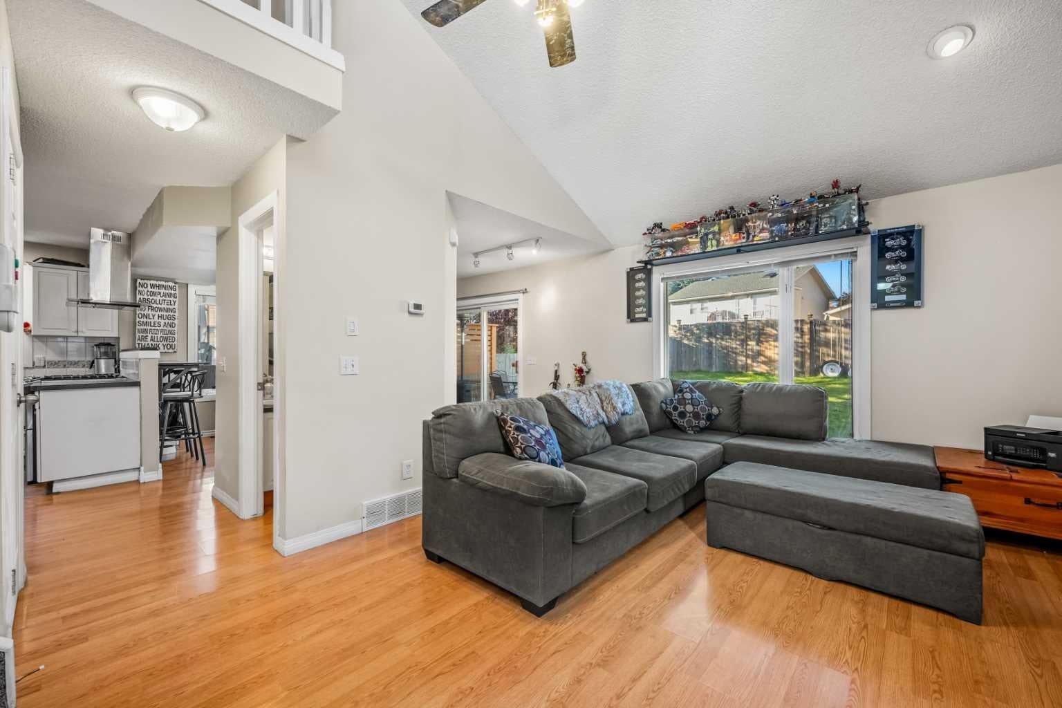 25 Sheep River Drive