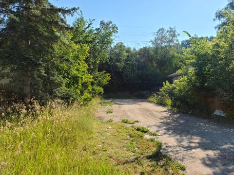 Photo of 10821 101 Street, Peace River, AB T8S 1L5 (MLS # A2254082)