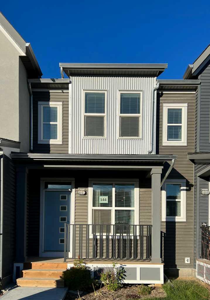 144 Carrington Boulevard NW