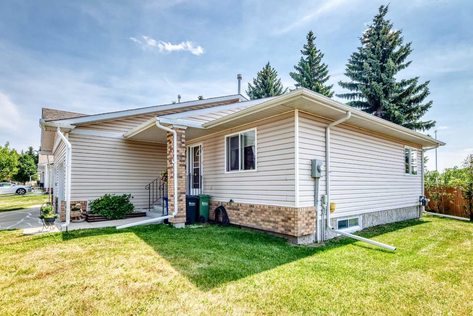 2821 Botterill Crescent 37