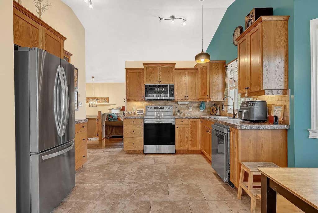 Photo of 7121 88 Street, Grande Prairie, AB T8X 0E3 (MLS # A2335135)
