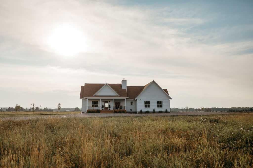 33080 Range Road 61