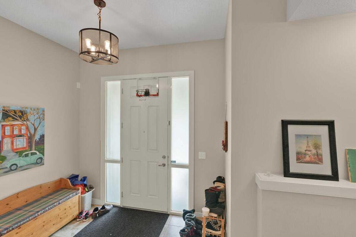 518 Mahogany Manor SE