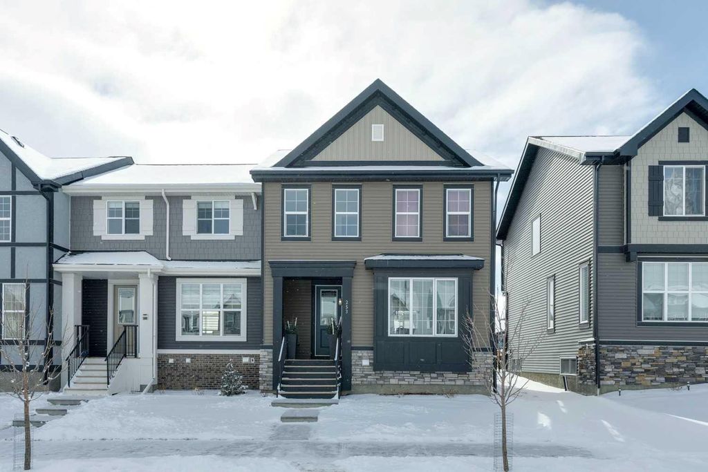 Photo of 253 Waterford Boulevard, Chestermere, AB T1X 2P8 (MLS # A2291987)