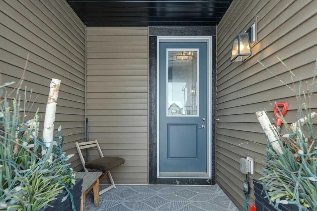 Photo of 253 Waterford Boulevard, Chestermere, AB T1X 2P8 (MLS # A2291987)