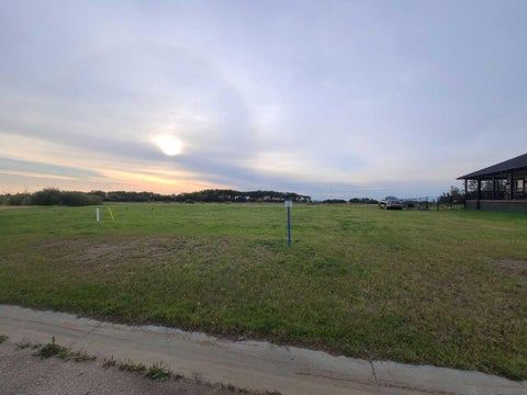 Photo of 4925 59 Street, Grimshaw, AB T0H 1W0 (MLS # A2350557)