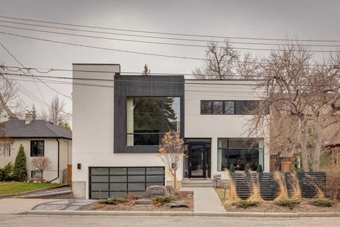 Photo of 3905 Edison Crescent SW, Calgary, AB T2S 0X1 (MLS # A2304132)