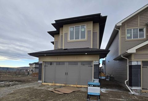 57 Appaloosa Crescent Cochrane AB T4C 3B7