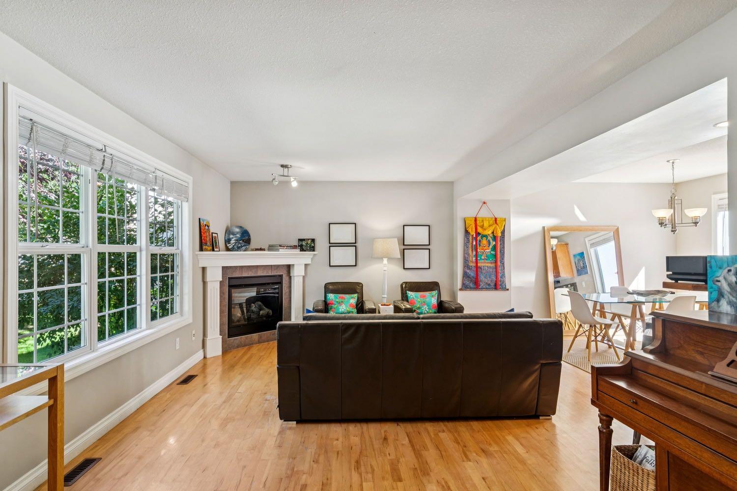 159 Somme Manor SW