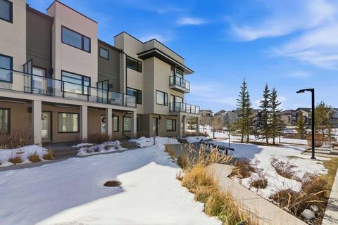 Photo of 218 Sherwood Square NW #204, Calgary, AB T3R 0Y2 (MLS # A2299406)