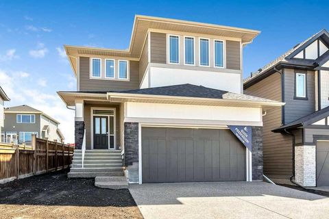 229 Creekstone Hill SW Calgary AB T2X 5G5