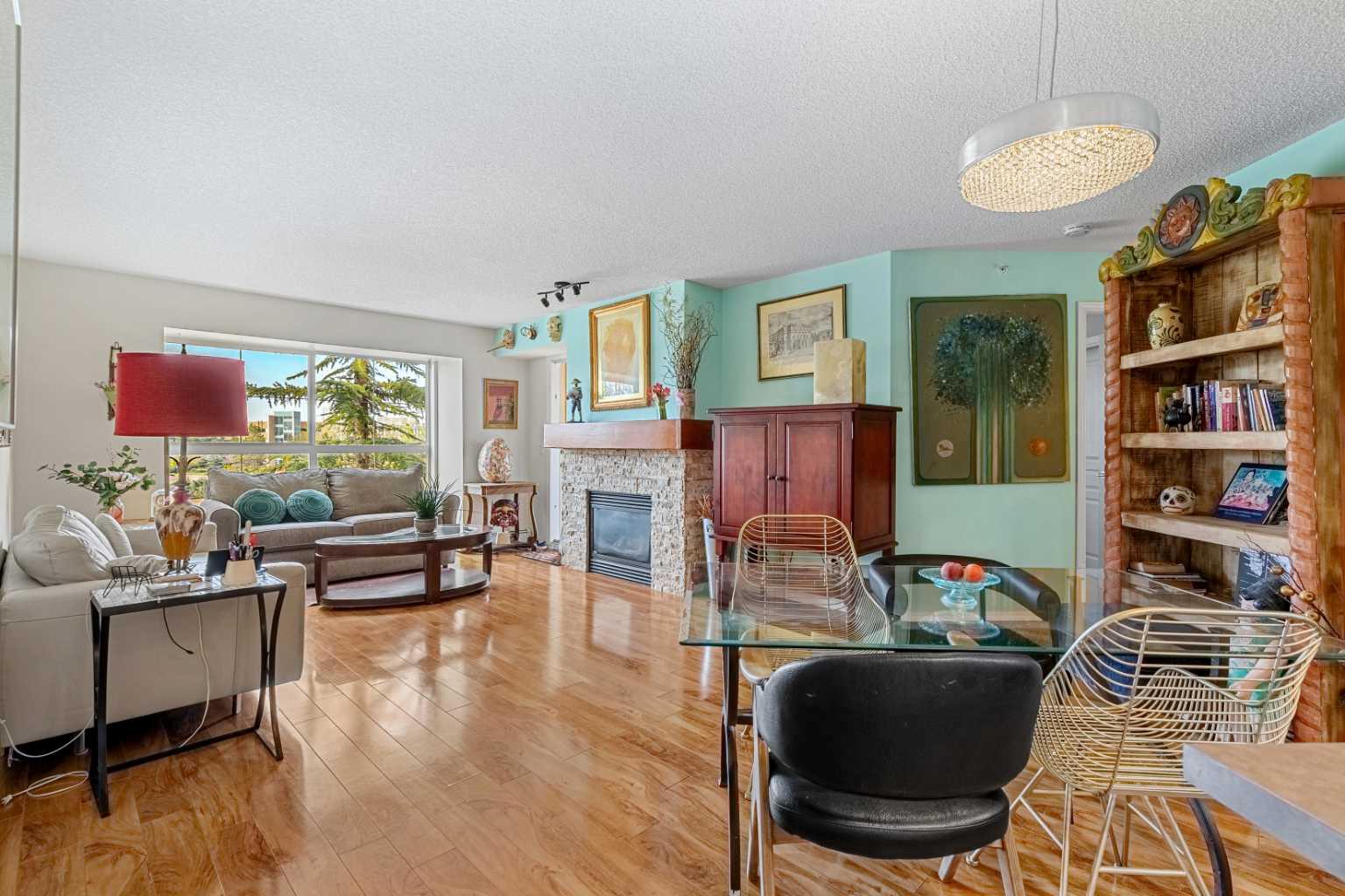 25 Richard Place SW 306
