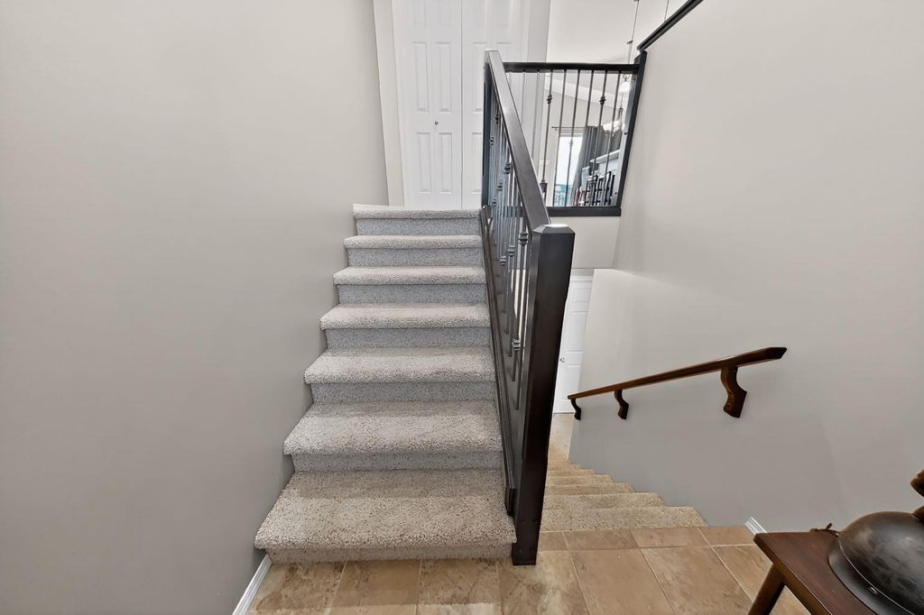 Photo of 711 SUNSET Place, Coaldale, AB T1M 0C5 (MLS # A2302051)