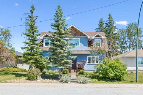 Photo of 4936 Worcester Drive SW, Calgary, AB T3C 3L6 (MLS # A2322213)
