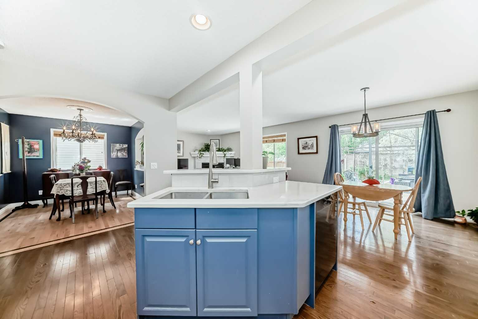 54 Cougarstone Mews SW