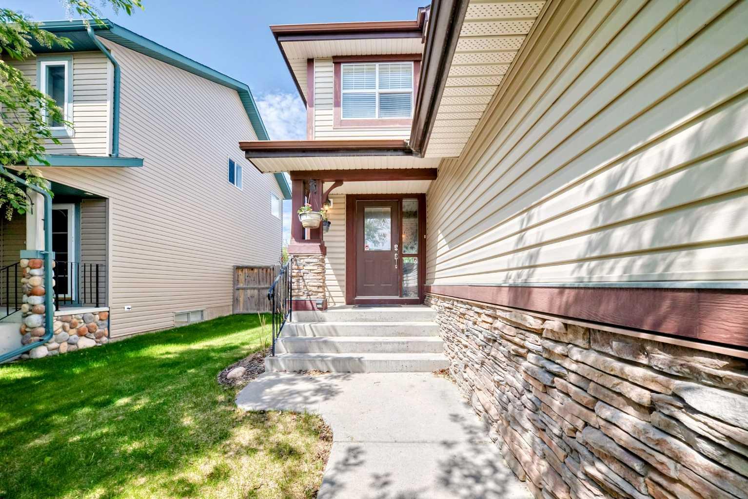 54 Cougarstone Mews SW