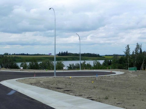 Photo of 4 Henner's Place, Lacombe, AB T4L 1Y9 (MLS # A2276792)