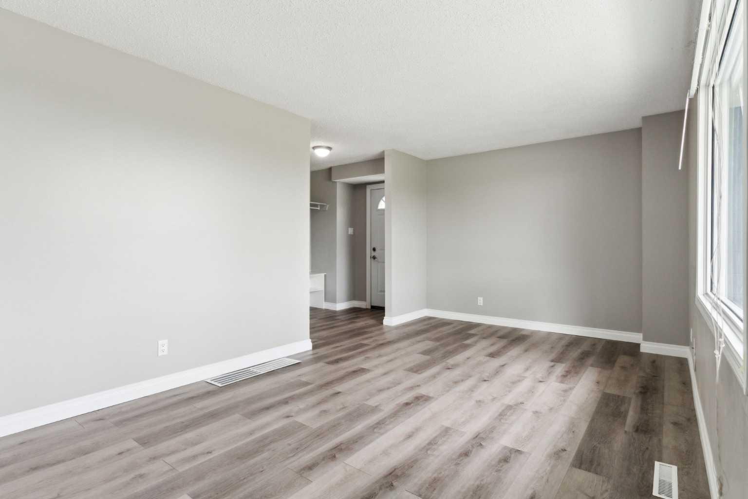 2211 19 Street NE 326