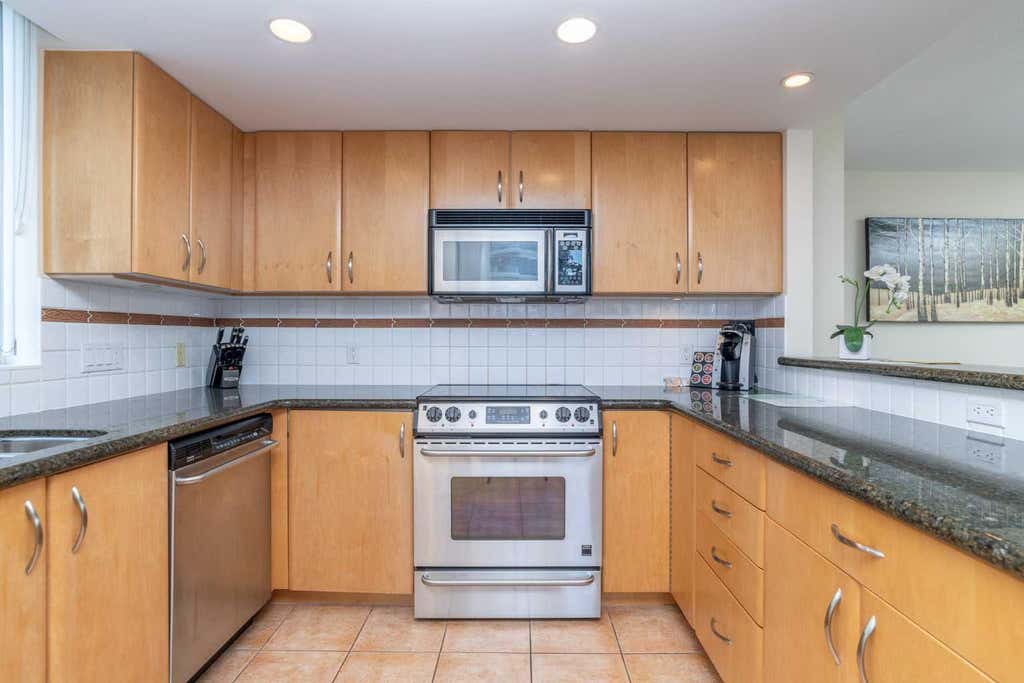 Photo of 1108 6 Avenue SW #404, Calgary, AB T2P 5K1 (MLS # A2300939)