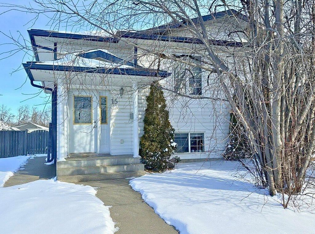 Photo of 15 Kendrew Drive, Red Deer, AB T4P 3V2 (MLS # A2287059)