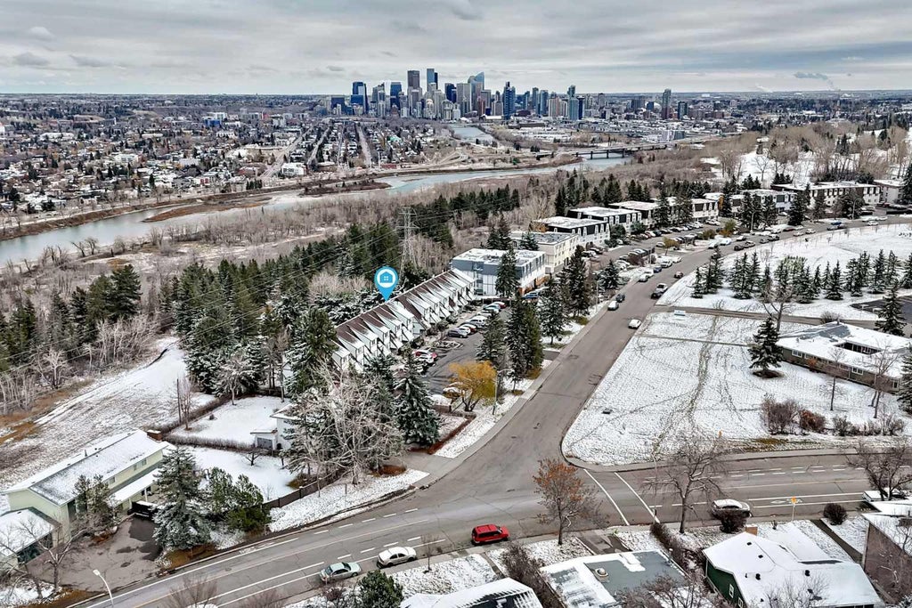 Photo of 304 Cedar Crescent SW #12, Calgary, AB T3C 2Y8 (MLS # A2354804)