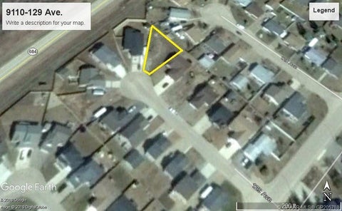 Photo of 9110 129 Avenue, Peace River, AB T8S 1W9 (MLS # A2350965)