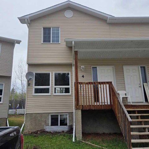 Photo of 624 41 Street St #4, Edson, AB T7E 1A4 (MLS # A2340905)