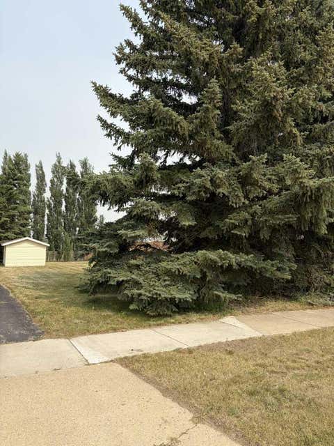 Photo of 607 Madison Drive, Irricana, AB T0M 1B0 (MLS # A2334445)