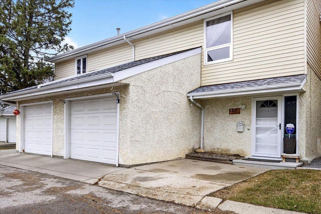 Photo of 256 Callingwood Place NW, Edmonton, AB T5T 2C6 (MLS # A2304808)
