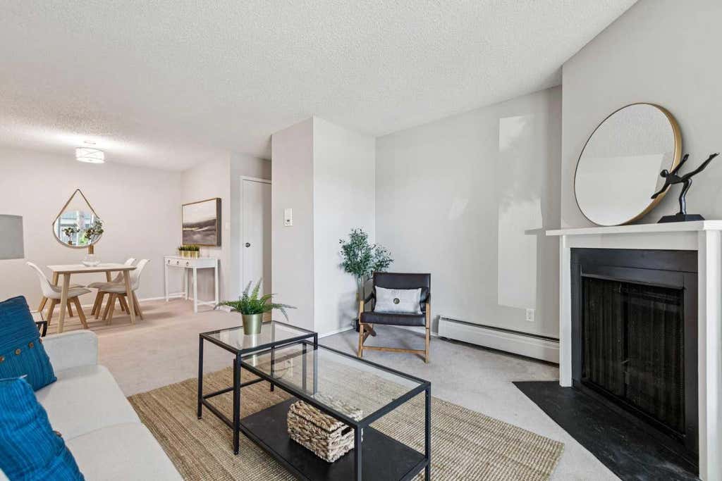 Photo of 315 Southampton Drive SW #5109, Calgary, AB T2W 2T6 (MLS # A2329861)