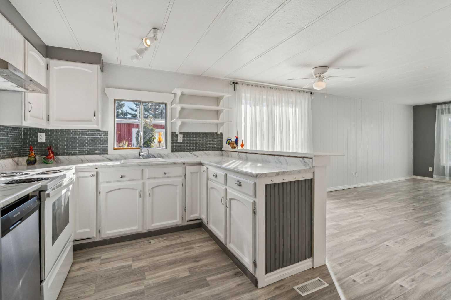 12 Spring Haven Road SE