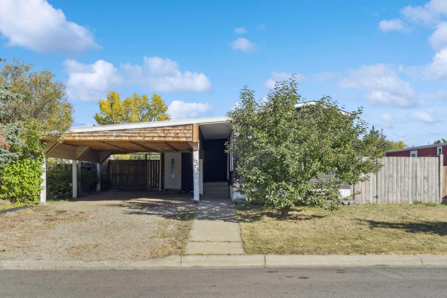 12 Spring Haven Road SE