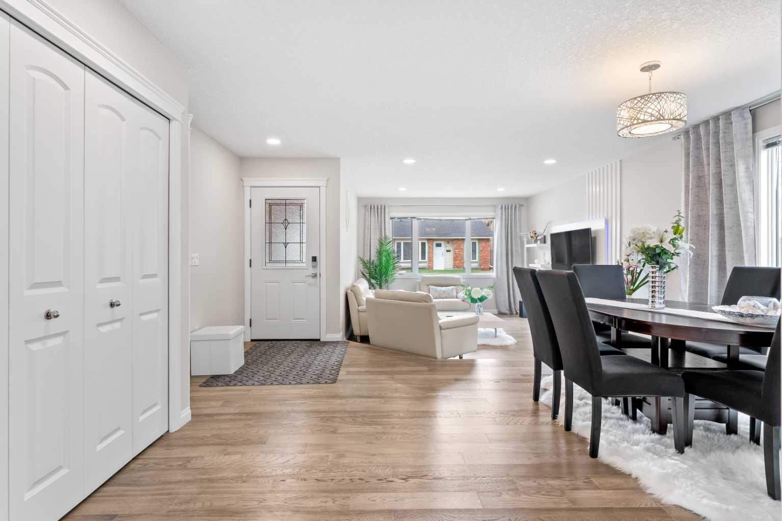 36 Woodfern Rise SW
