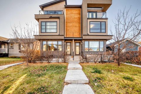 Photo of 413 25 Avenue NE #2, Calgary, AB T2E 1Y4 (MLS # A2267460)